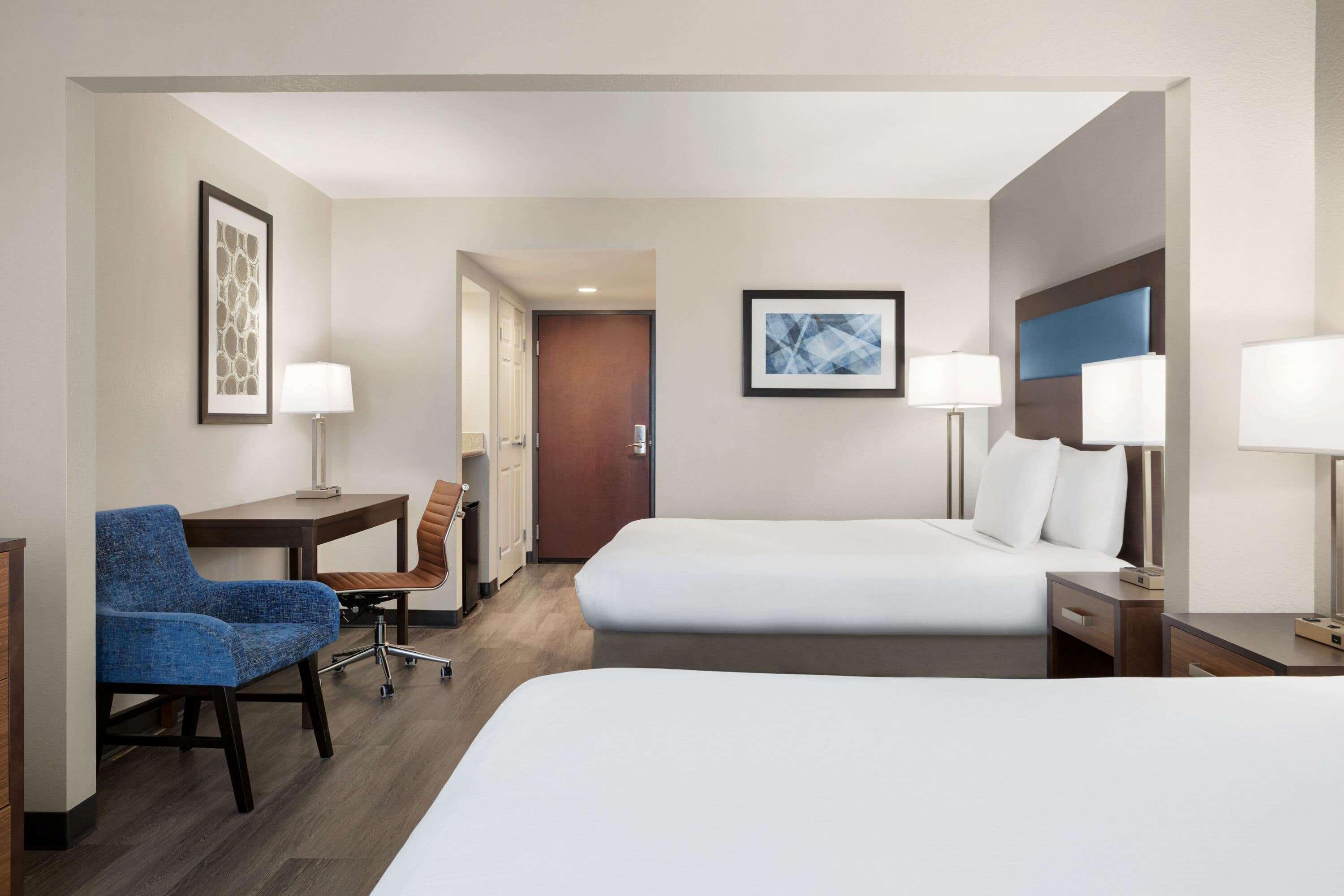 Wingate By Wyndham Southport Hotell Exteriör bild